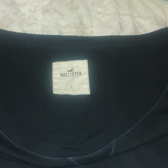 *4 for$10*Hollister crop top - Picture 3 of 3